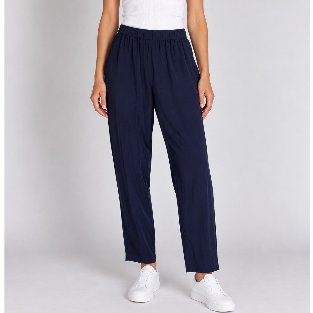Eileen Fisher Silk Georgette Crepe Tapered Pants Quiet Luxury Old Money Preppy